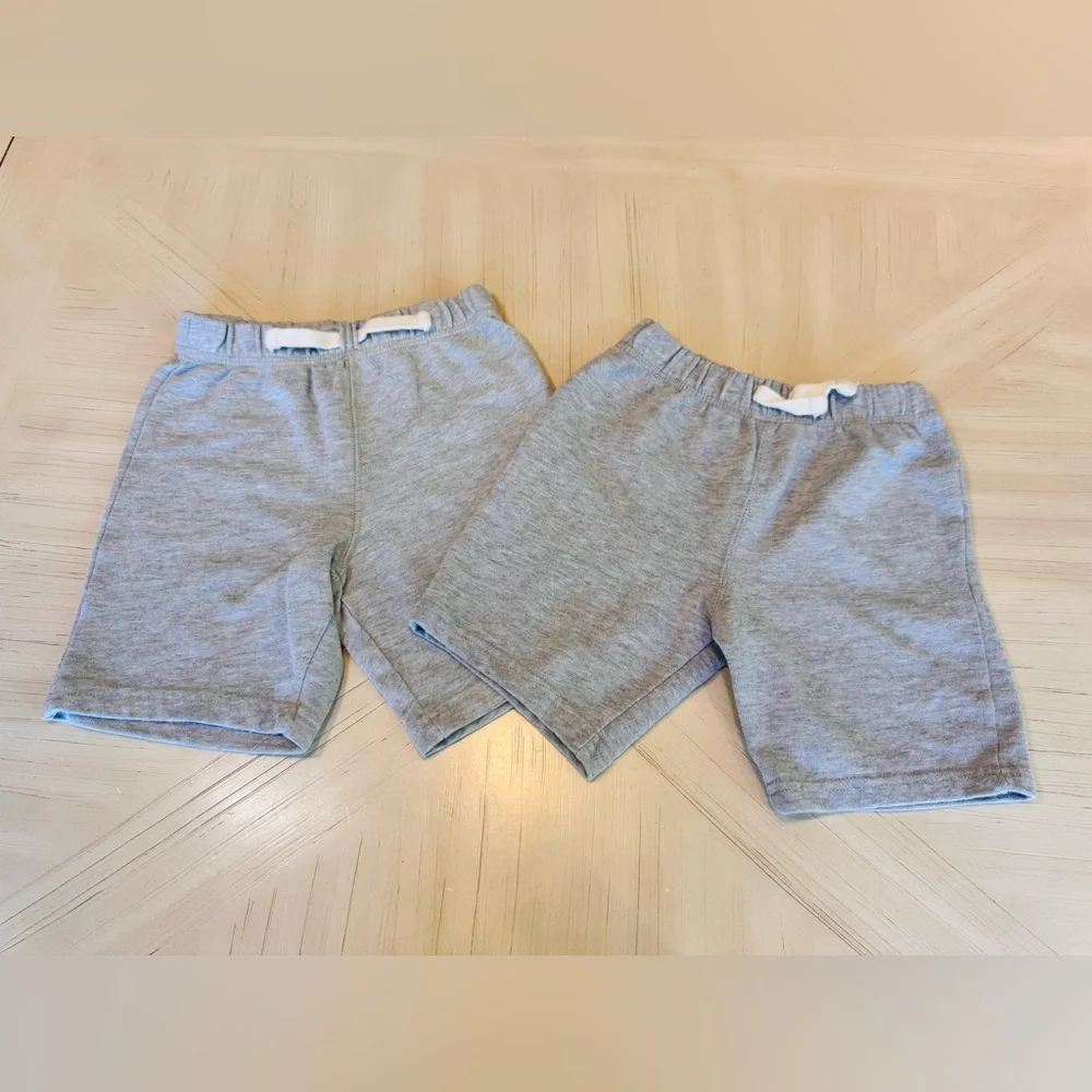Children’s Place - Boys Terry Shorts – Size 5T – Bundle of 2 - Heather Gray